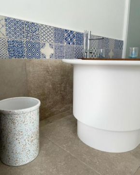 Elementi Luxury House
